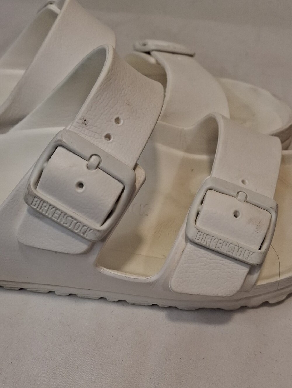 Birkenstock Women's White Synthetic Double-Strap Buckle Sandals. - Picture 5 of 13